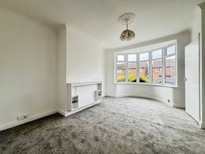 Lounge- click for photo gallery